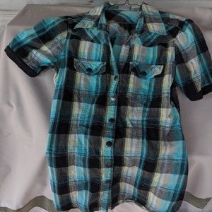 BKE plaid short sleeve shirt